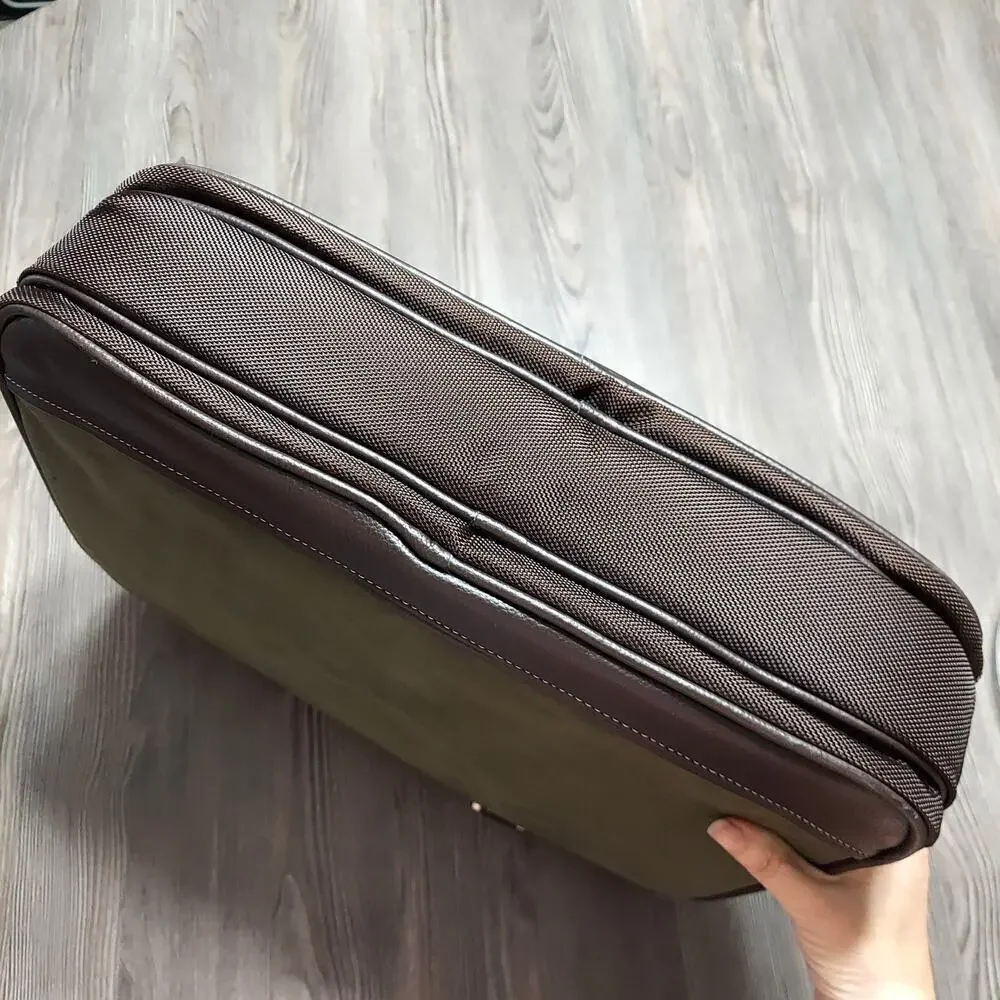 Mobile Edge for Her Verona Vegan Leather Corporate Laptop Briefcase
